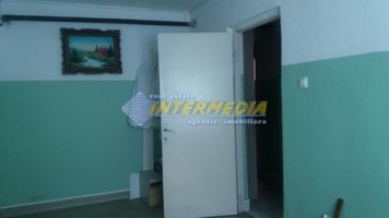 spatiu-comercial-de-vanzare-zona-cetate-bulevard